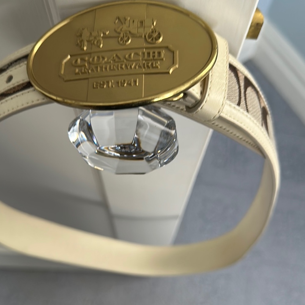 Coach Women's Gold and Cream Belt